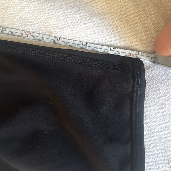 Lululemon size small capri leggings - Picture 4 of 5